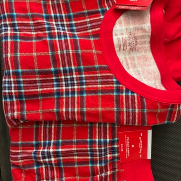 Wondershop winter family pj's - Picture 2 of 5